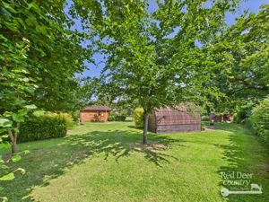 Grounds- click for photo gallery